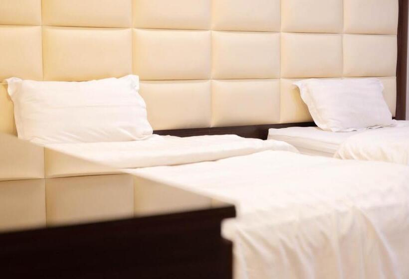 Отель رؤى للشقق المخدومة