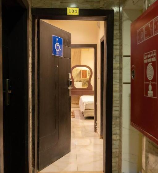 Отель رؤى للشقق المخدومة