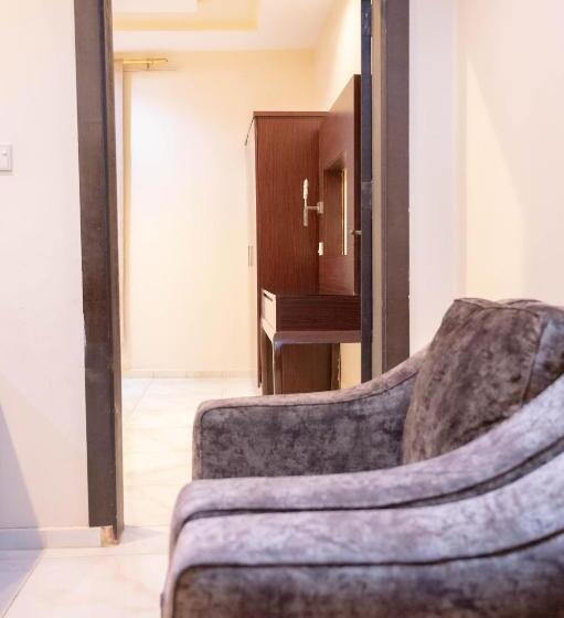 Отель رؤى للشقق المخدومة