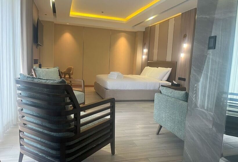 Отель Belajandro