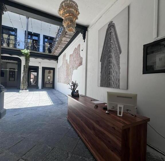 هتل Casa Palacios