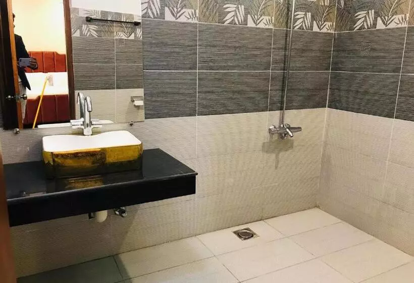 هتل Harriot Skardu