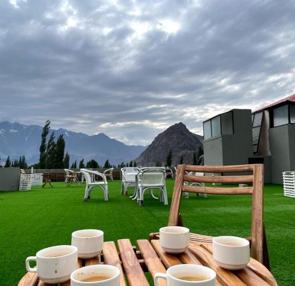 هتل Harriot Skardu