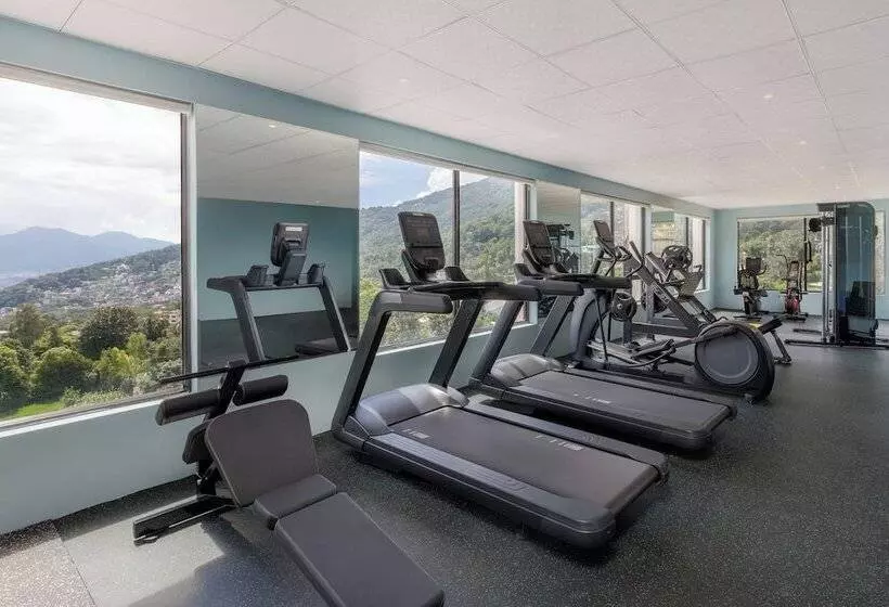 هتل Holiday Inn Resort Kathmandu Budhanilkantha, An Ihg