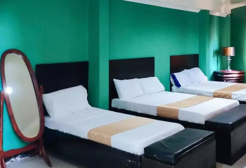 Hotelli Reddoorz At Dream Haven Bed & Breakfast