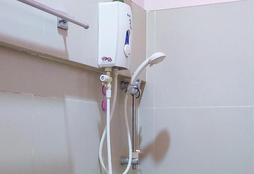 בית מלון כפרי Reddoorz At Dream Haven Bed & Breakfast