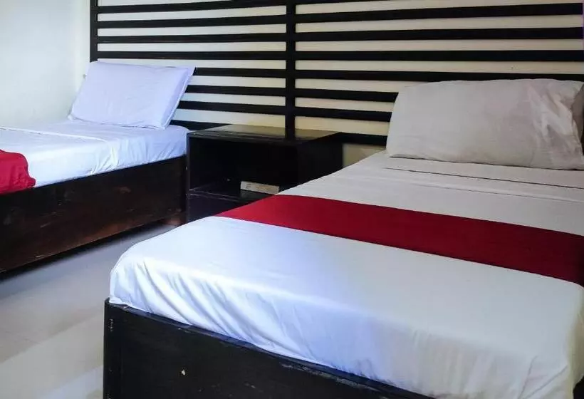 Hotelli Reddoorz At Dream Haven Bed & Breakfast