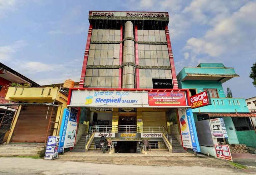 Отель Super Collection O Kushal Nagar Near Ksrtc Bus Stand Formerly Rr Residency