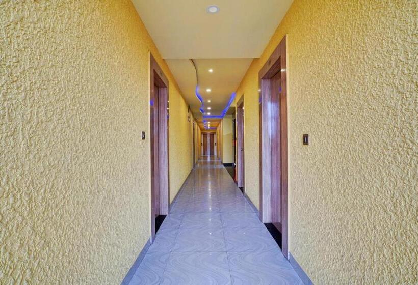 Отель Super Collection O Kushal Nagar Near Ksrtc Bus Stand Formerly Rr Residency