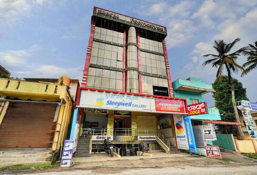 Отель Super Collection O Kushal Nagar Near Ksrtc Bus Stand Formerly Rr Residency