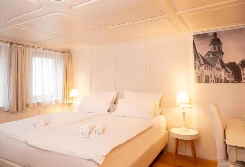 Josis Klause Café Pension