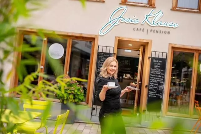 Josis Klause Café Pension