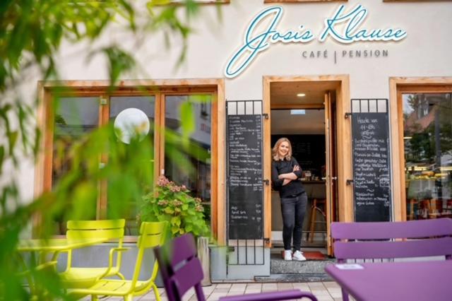 Josis Klause Café Pension
