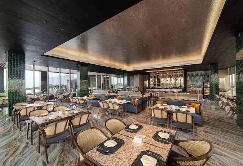 Oakwood Hotel & Apartments Grand Batam