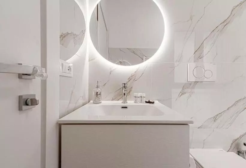 پانسیون Global Central Suites