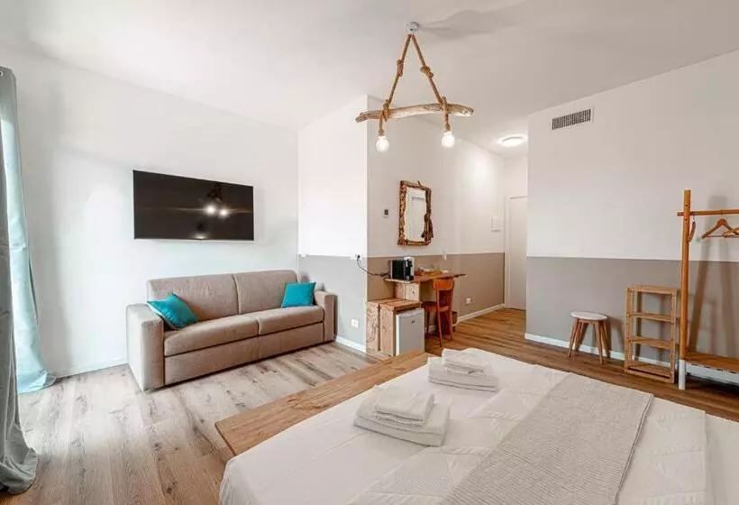 پانسیون Global Central Suites