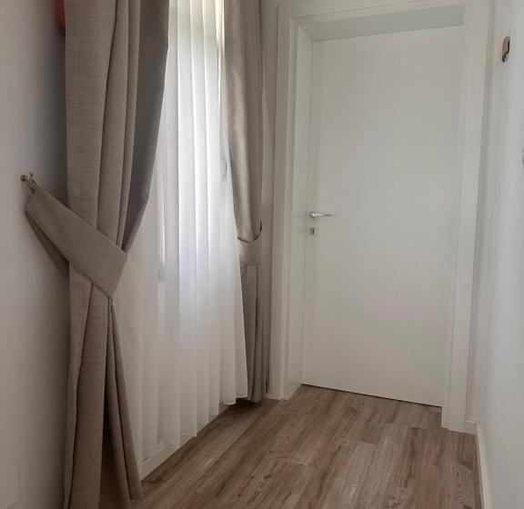 Riviera Hotel City Center