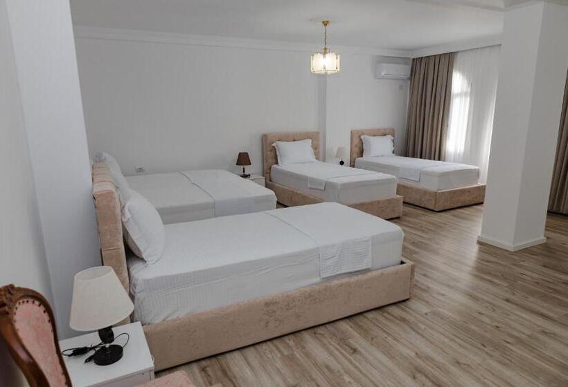 Riviera Hotel City Center