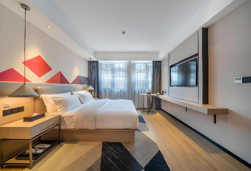 Borrman Hotel Chongqing Auto Expo Sanya Bay Light Rail Station