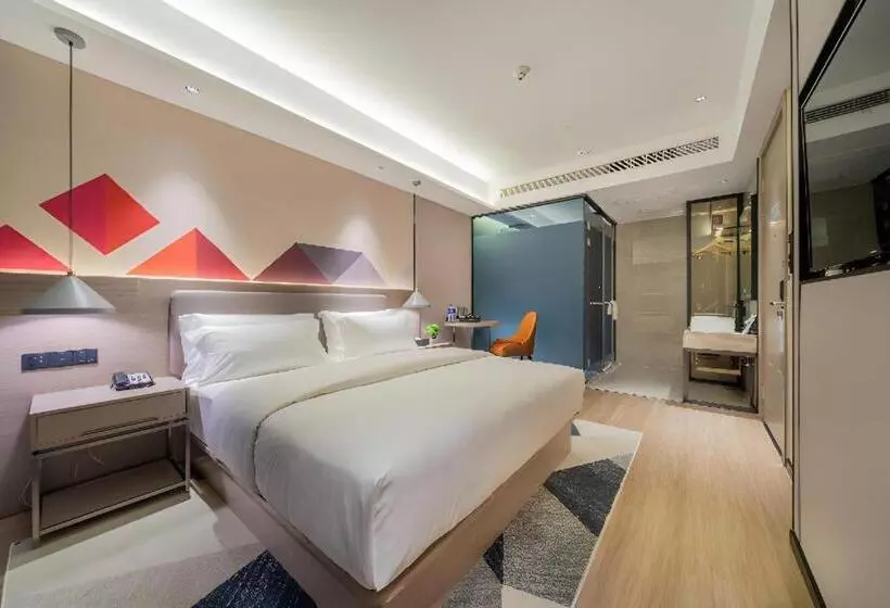 Borrman Hotel Chongqing Auto Expo Sanya Bay Light Rail Station