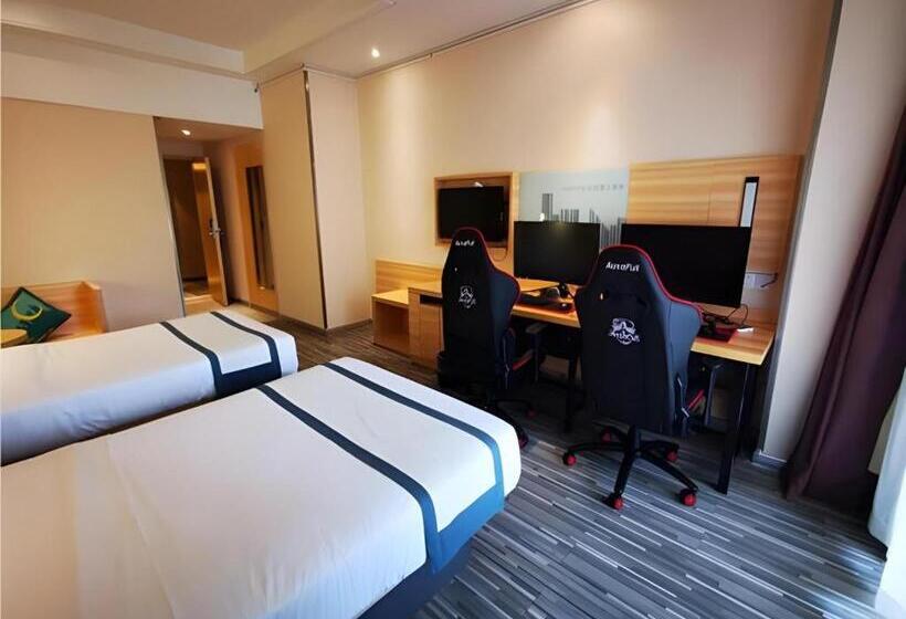City Comfort Inn Hotel Wuhan Optics Valley Square Metro Station Zhongnan Minzu University