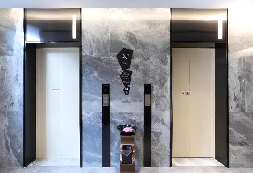 Echarm Hotel Hechi Yizhou Municipal Center Plaza