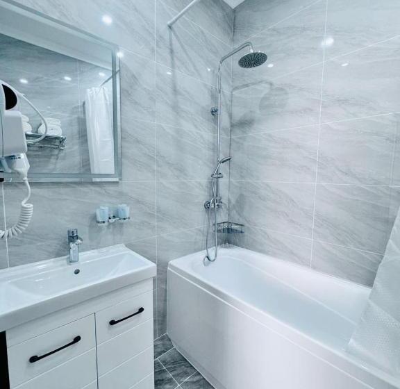 هتل Bereket Karaganda