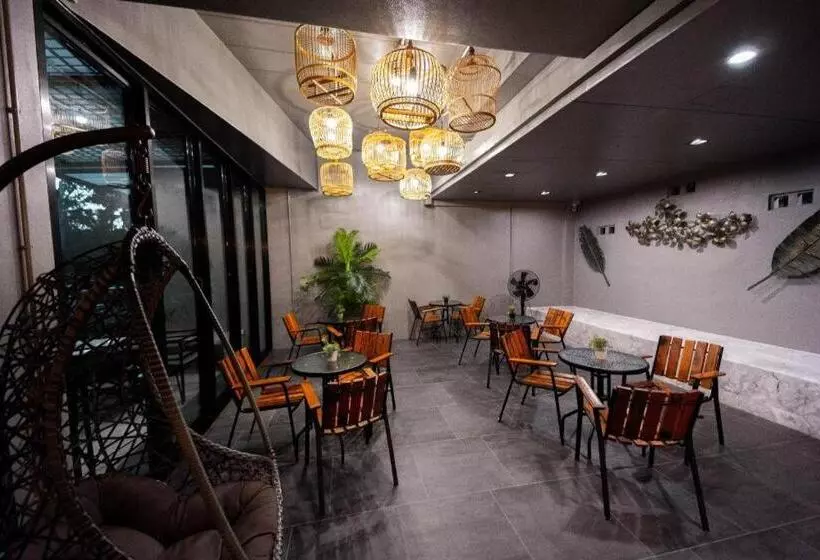 Hotelli Kaoseng Rockhill