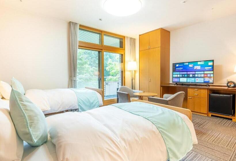 בית מלון כפרי Livemax Resort Upopoi Shiraoi Onsen