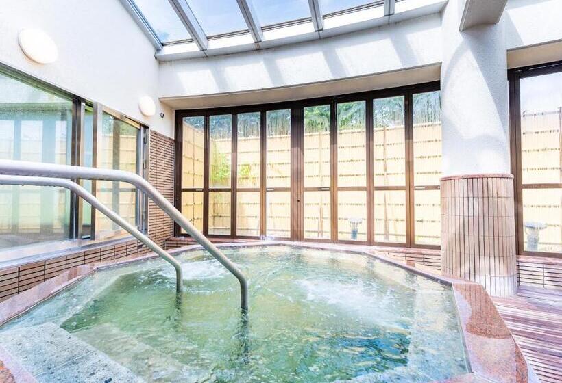 בית מלון כפרי Livemax Resort Upopoi Shiraoi Onsen