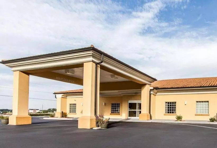 ホテル Quality Inn & Suites