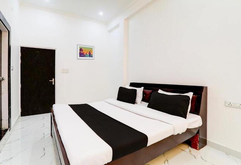 Отель O Royal Inn