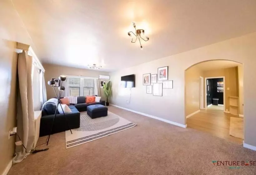 ホテル Wanderlust Hideaway, Venture Base Unit 1