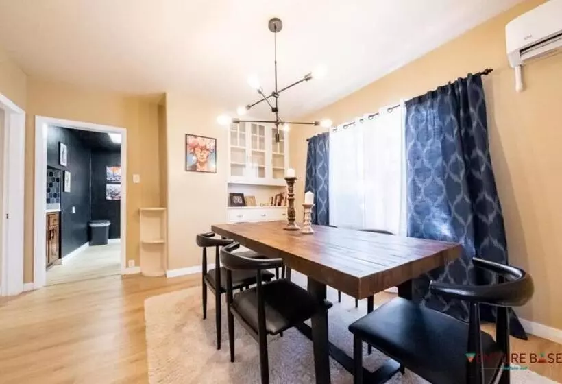 ホテル Wanderlust Hideaway, Venture Base Unit 1