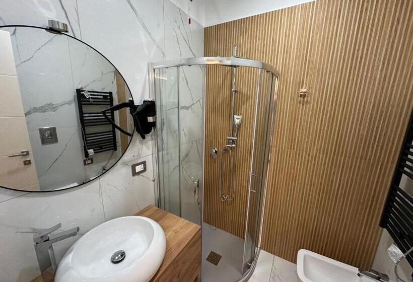 פנסיון Sea Garden City