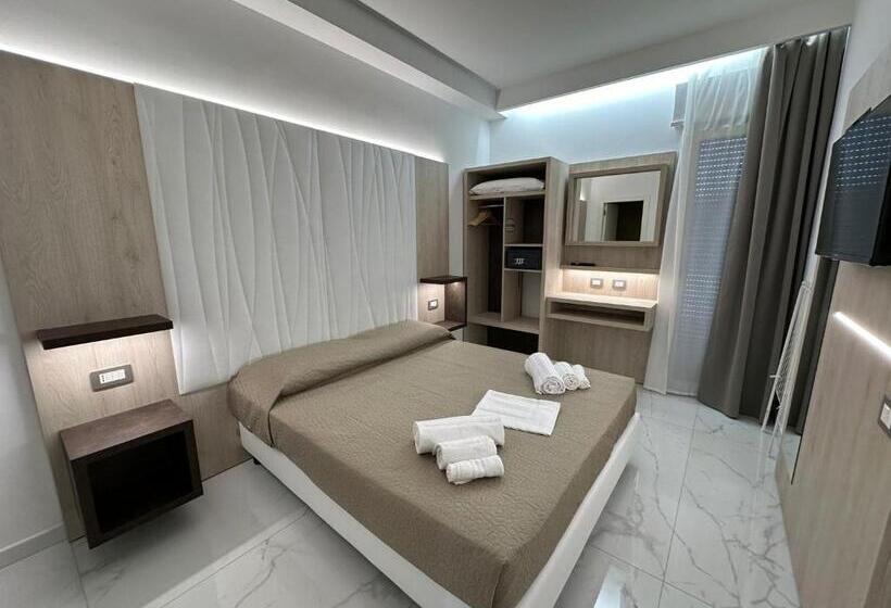 פנסיון Sea Garden City