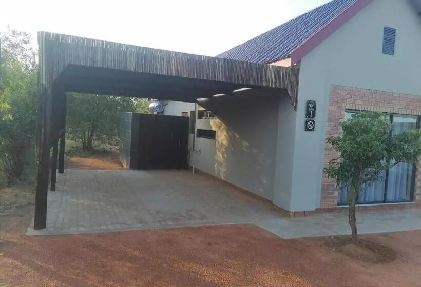 リゾートホテル Sasavona Holiday Retreat