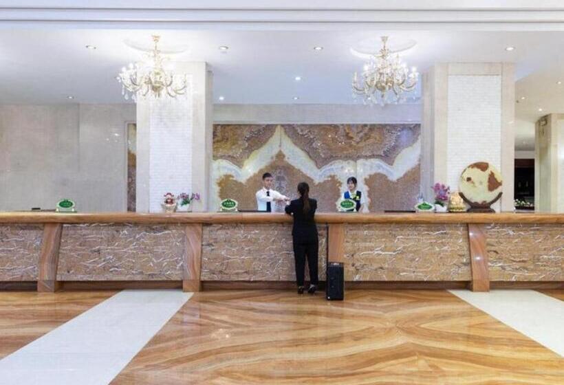 Vienna Hotel Guangdong Zhuhai Mingzhu Station Guozheng
