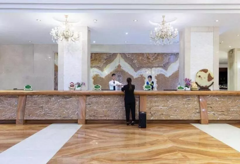 Vienna Hotel Guangdong Zhuhai Mingzhu Station Guozheng