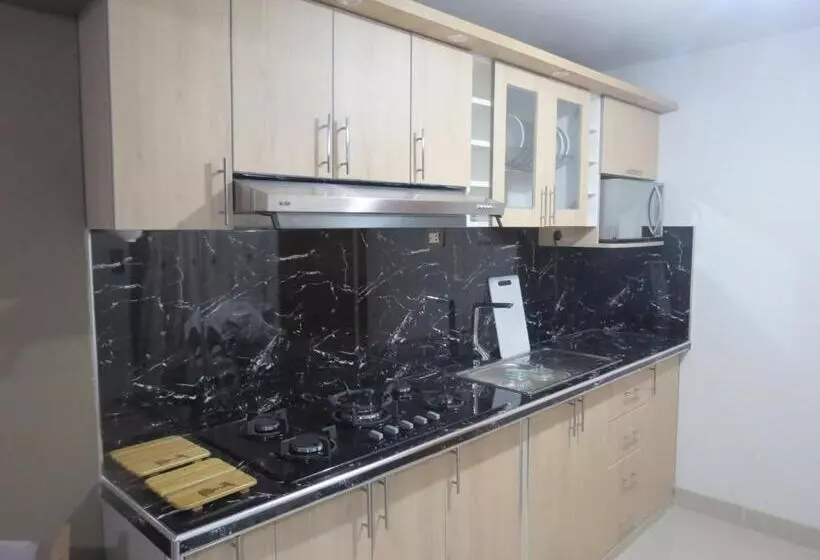 Departamento Hospedaje El Rinconcito Ii 100m2, 3hab, 4baños, Sala, Comedor, Cocina