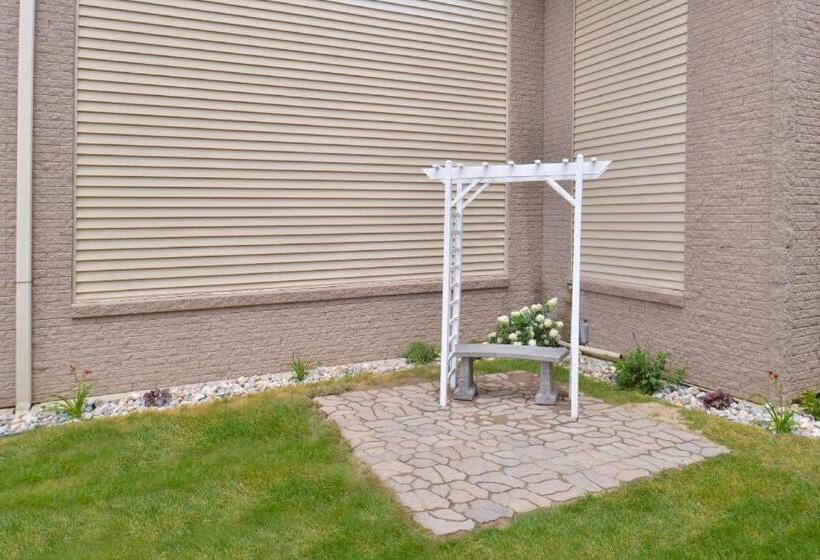 Отель Americas Best Value Inn South Sioux City