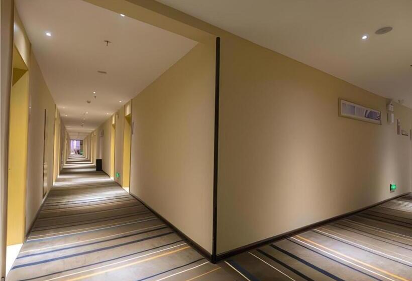 Otel City Comfort Inn Liuzhou High Speed Railway Station Entrance