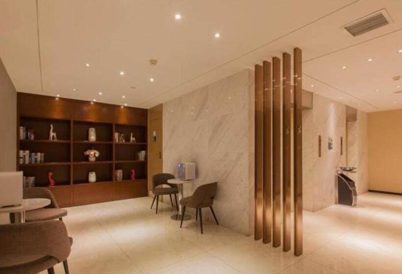 호텔 City Comfort Inn Wuhan International Square Union Medical College Hospital