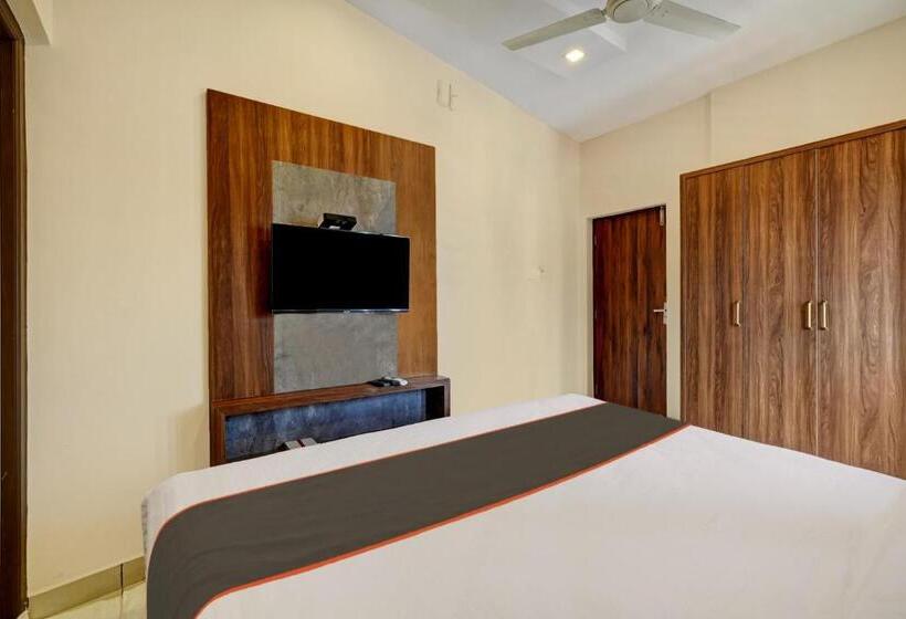 Hotel Collection O Silver Stay Inn