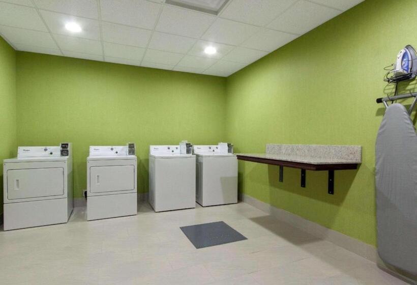 فندق Mainstay Suites