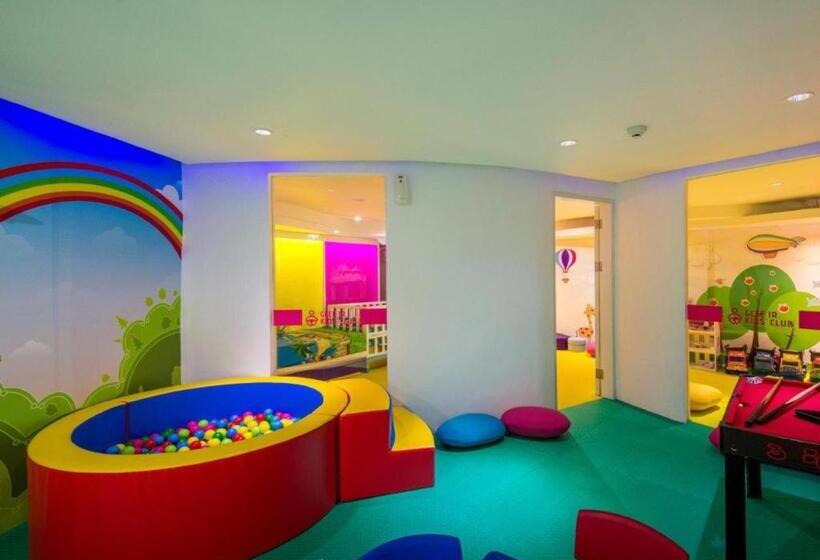 Hotel Ramada Encore By Wyndham Kuta Badung