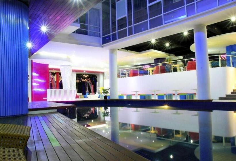 Hotel Ramada Encore By Wyndham Kuta Badung