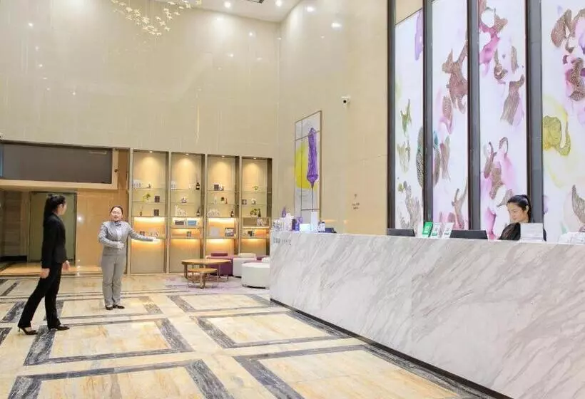 Lavande Hotel Maoming High Speed Railway Station Xinfu Road