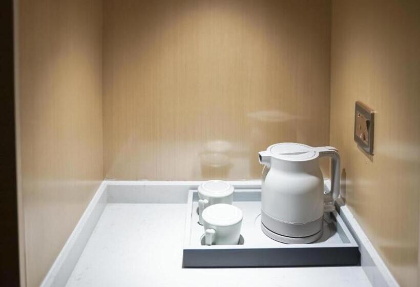 Lavande Hotels· Jingmen Xingqiu Shijiecheng