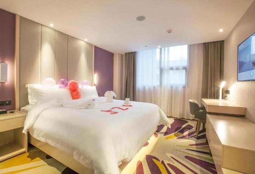 Lavande Hotels· Jingmen Xingqiu Shijiecheng